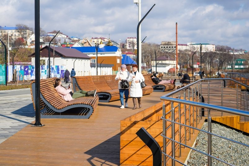 В Корсакове торжественно открыли набережную пресс-служба администрации Корсаковского городского округа