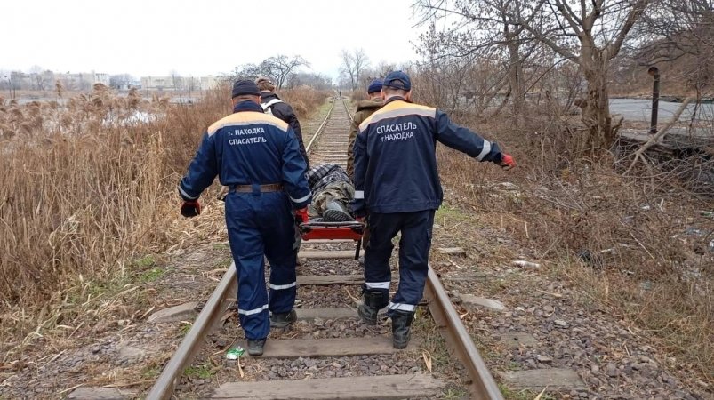 Спасатели Находки помогли пожилому рыбаку на озере Соленом Управление по делам ГО и ЧС Находкинского городского округа