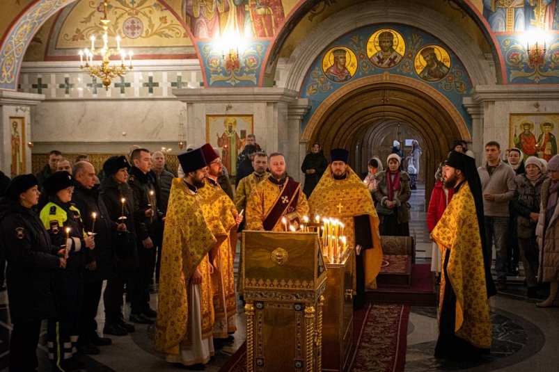 В День памяти жертв ДТП в храмах Магаданской области проходят богослужения Госавтоинспекция УМВД России по Магаданской области