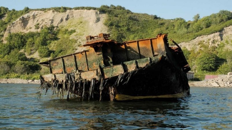 Акваторию Корсакова очистили от восьми затонувших судов пресс-служба министерства транспорта и дорожного хозяйства Сахалинской области