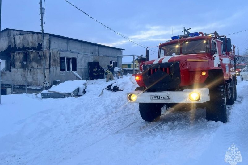 В Магадане частный дом пострадал от огня ГУ МЧС России по Магаданской области