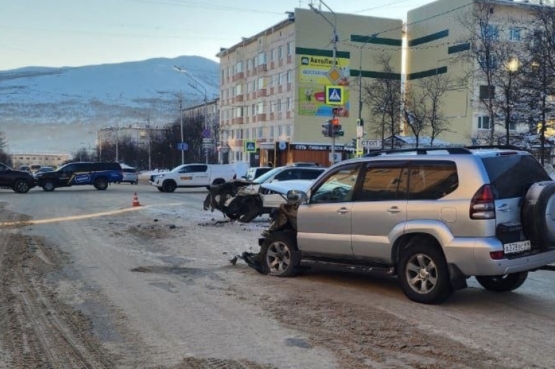 ДТП Госавтоинспекция УМВД России по Магаданской области