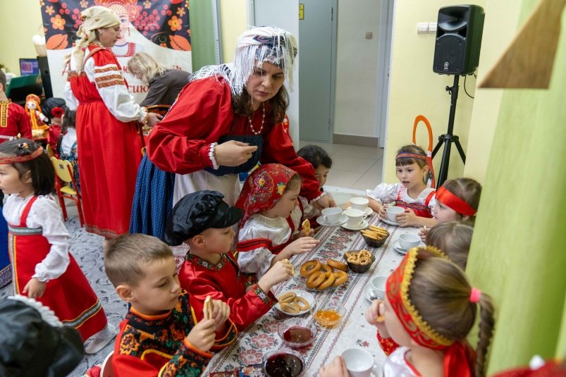 Южно-сахалинске школьники и дошколята познакомились с традициями русского чаепития  пресс-служба администрации Южно-Сахалинска