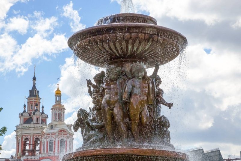 Фонтан "Витали" отремонтировали в центре Москвы Телеграм-канал "Комплекс городского хозяйства Москвы"  (18+)