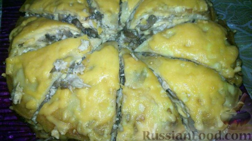 Рецепт на Новый год. Блинчатый пирог с шампиньонами russianfood.com