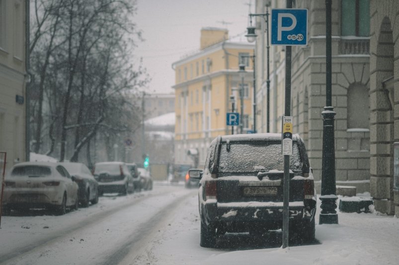 Парковка Egor Myznik/unsplash