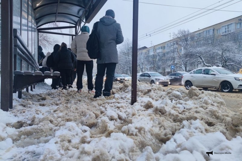 О круглосуточной уборке снега в Ставрополе отчитался мэр ИА Stavropol.Media