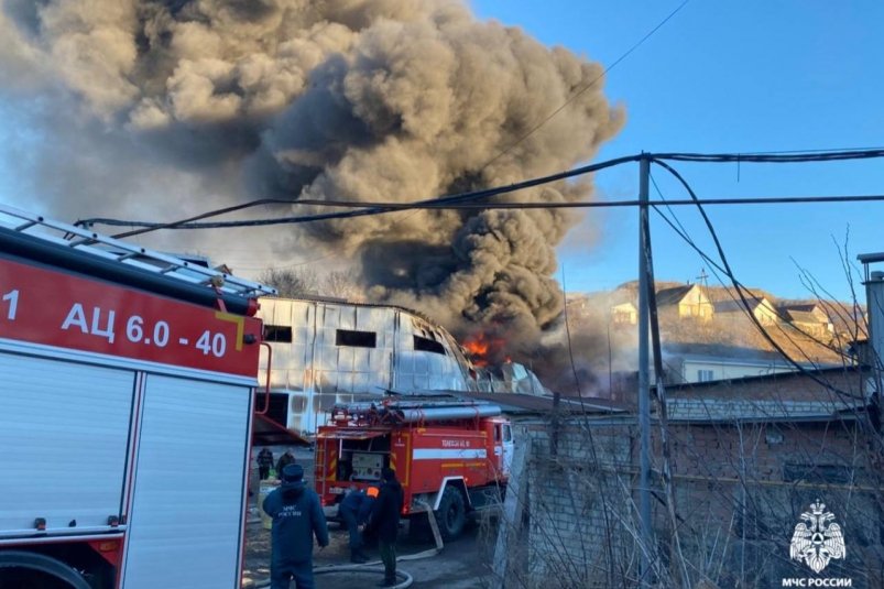 Пожар в обувном цехе Кисловодска ГУ МЧС по Ставрополью