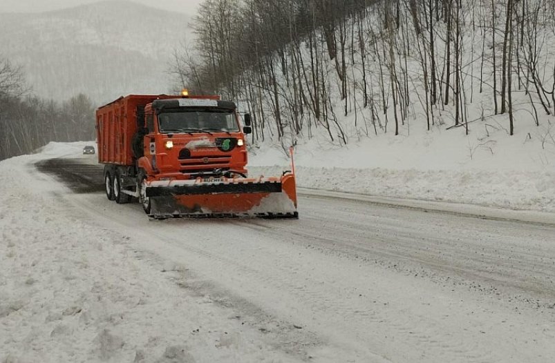 Снег не затруднил движение на трассах Приморья Министерство транспорта и дорожного хозяйства Приморского края