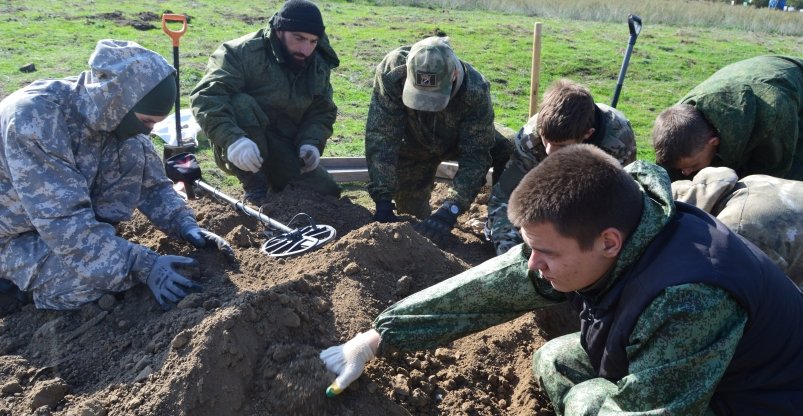 Активисты за работой Управление пресс-службы и информационной политики губернатора и правительства Ставропольского края