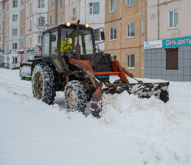 Сегодня в Магадане в связи со снеговывозом возможно затруднение проезда на улице Портовой, Портовом шоссе, проспекте Карла Маркса Источник