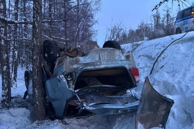 По вине пьяного водителя пострадал пассажир на трассе в Якутии Госавтоинспекция