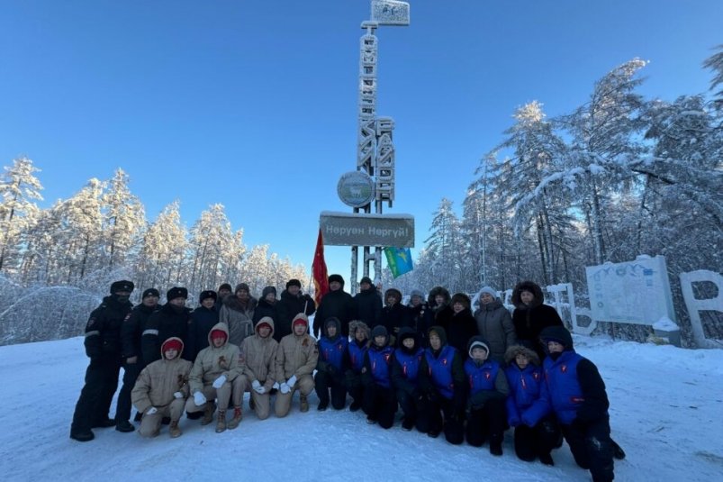 Эстафета "Знамя Победы" добралась до Томпонского района Якутии газеты "Томпонский вестник"