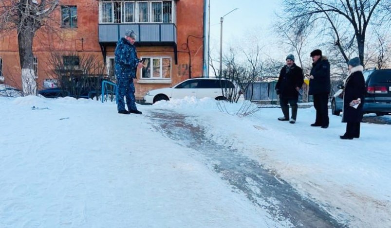 В Улан-Удэ общественники проверили самовольные горки  МВД Бурятии