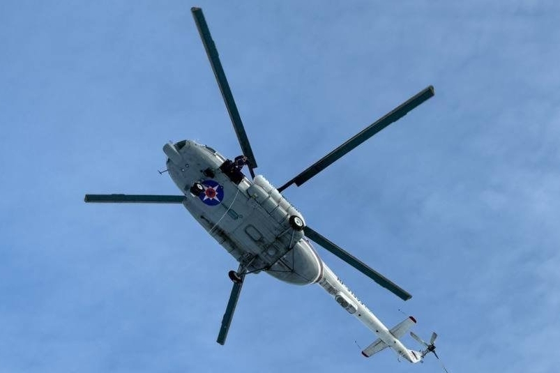 На Сахалине спасатели отработали спуски с вертолета МИ-8  пресс-служба ГУ МЧС России по Сахалинской области