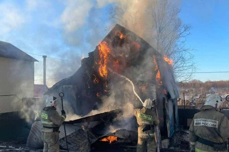 Пожар на даче МЧС по Камчатскому краю