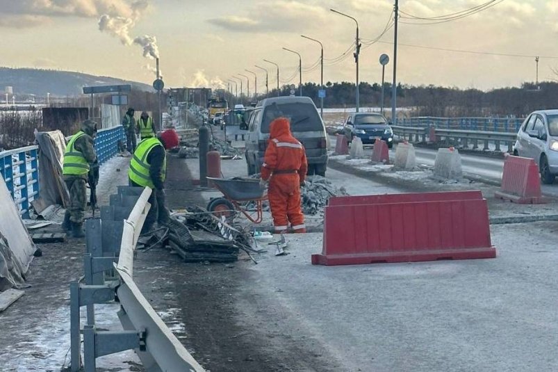 Мост через реку Красносельская в Ново-Александровске закроют на несколько дней пресс-служба министерства транспорта и дорожного хозяйства Сахалинской области.