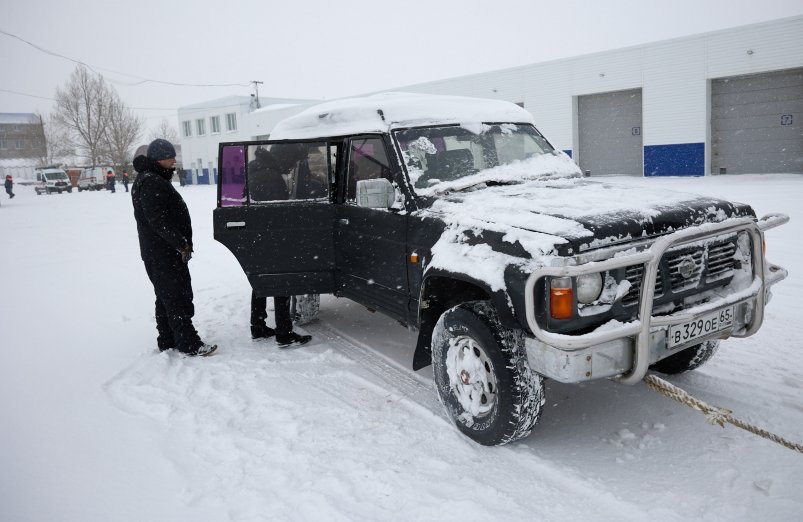 Администрация Южно-Сахалинска передала внедорожник в зону СВО пресс-служба администрации Южно-Сахалинска