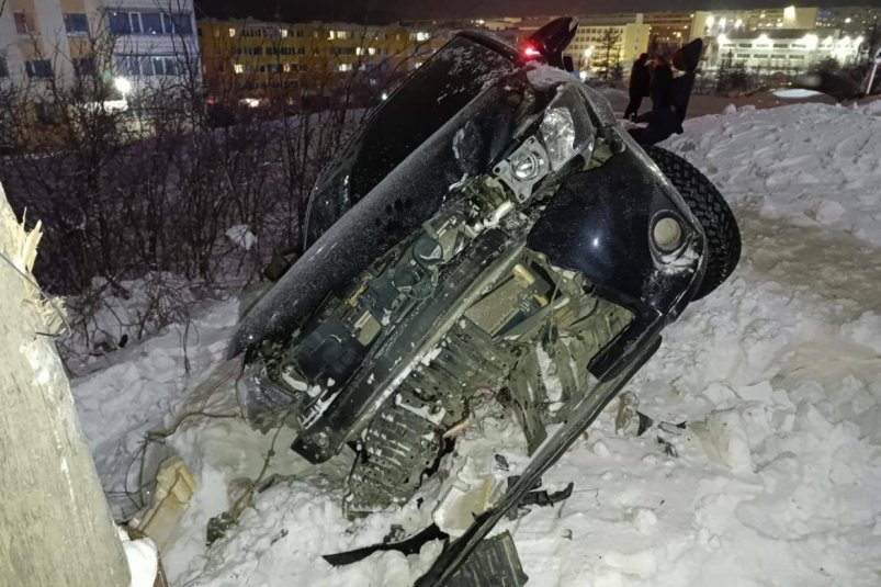 Водитель и ребенок пострадали в ДТП в Якутии Госавтоинспекция