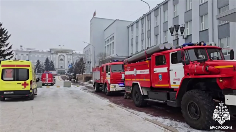 Задымление в здании правительства Бурятии. МЧС по Бурятии