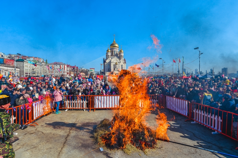 масленица, народные гуляния, сожжение чучела Мария Смитюк, ИА PrimaMedia