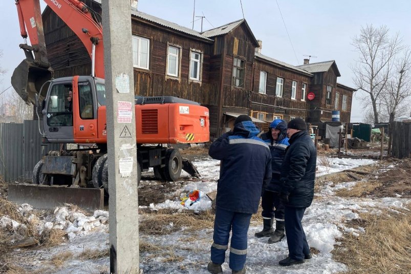 Выяснение причин подтопления дома администрации Железнодорожного района