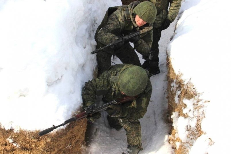 Бойцы ВВО тренируются захватывать пункты условного врага на Сахалине пресс-служба Восточного военного округа