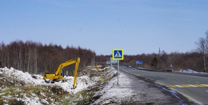 Укладку асфальта и противопаводковые работы начинают на участке анивской трассы пресс-служба администрации Анивского муниципального округа