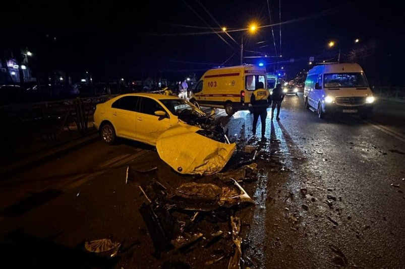 В Ставрополе в результате столкновения трех автомобилей пострадал ребёнок Госавтоинспекция Ставрополья