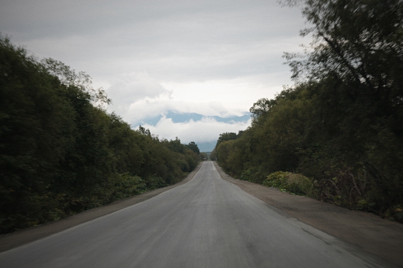 Автомобильная дорога, тематическая фотография Владислав Беляцкий, ИА SakhalinMedia