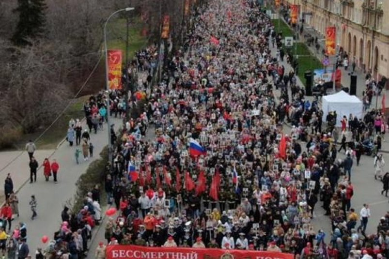В Крыму и Севастополе "Бессмертный полк" пройдет онлайн Соцсети ООД "Бессмертный полк России"
