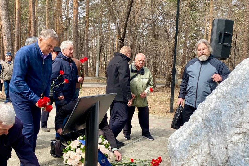 В Ангарске чествуют ликвидаторов аварии на Чернобыльской АЭС тг-канал(18+) администрации Ангарского городского округа