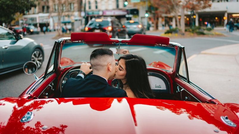 гороскоп на любовь Bailey Burton / unsplash