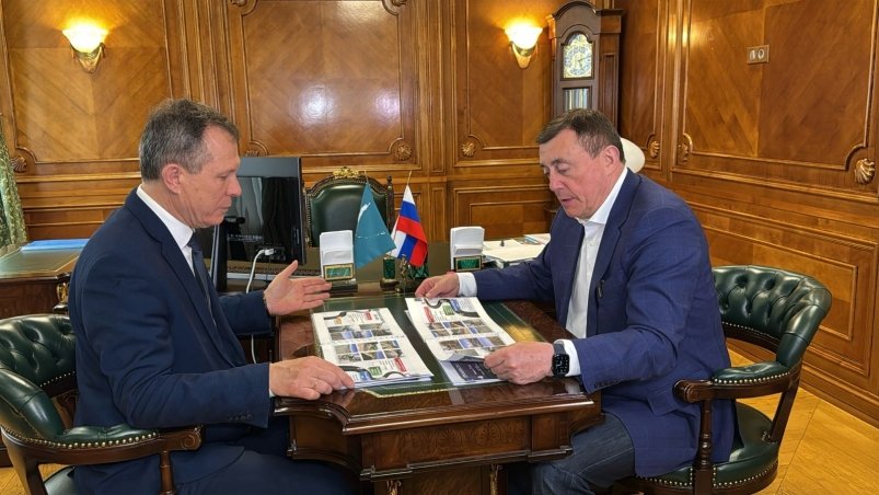Рабочая встреча Дмитрия Любчинова и Валерия Лимаренко пресс-служба правительства Сахалинской области