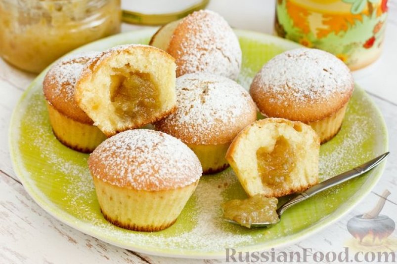 Манные маффины с начинкой из джема russianfood.com