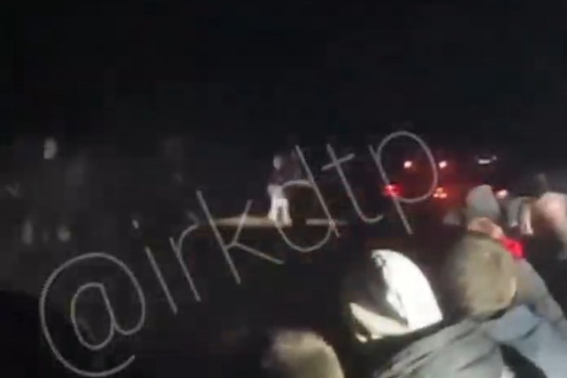 Момент ДТП Группа "ДТП 38Rus" в Телеграм (18+)