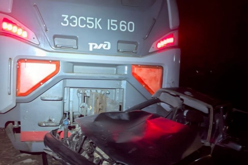 Водитель легкового автомобиля погиб на месте пресс-служба Забайкальской железной дороги