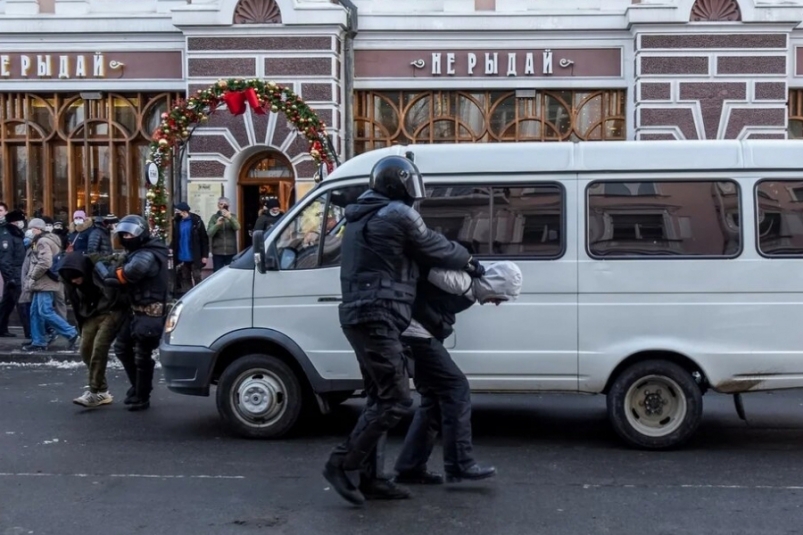 Экстремизм, ОМОН ИА PrimaMedia