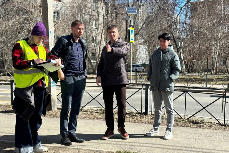 Работы по благоустройству идут в округах депутатов думы Иркутска Пресс-служба думы Иркутска
