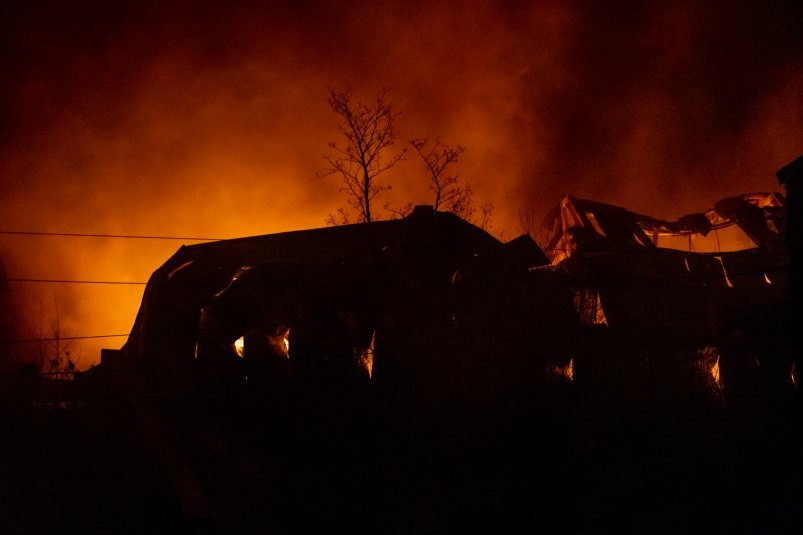 Шалость не удалась: дети в амурском селе по неосторожности спалили дом дяди Мария Смитюк, ИА PrimaMedia.ru