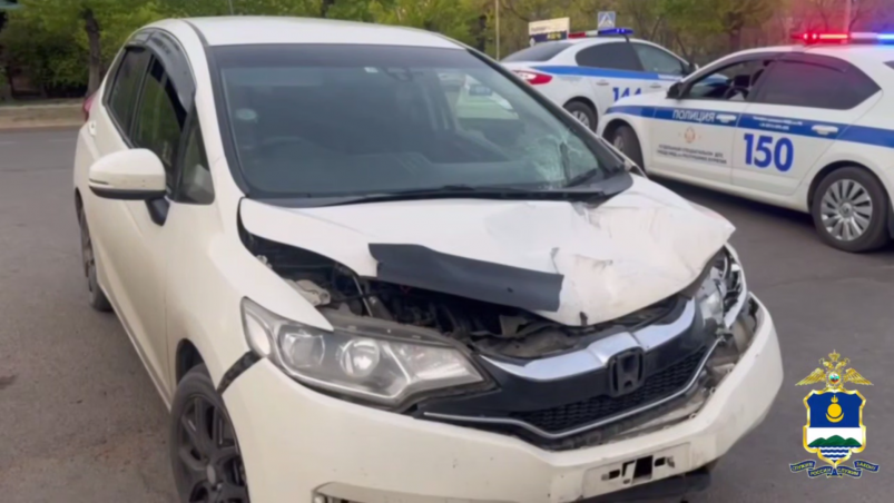Мотоциклист на большой скорости врезался в автомобиль в Улан-Удэ ГИБДД по Бурятии