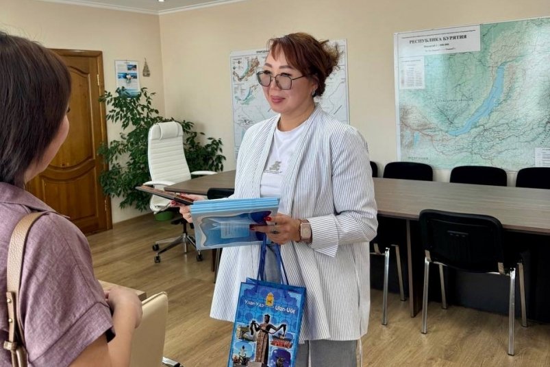 Министр природы РБ благодарит героиню видеоролика telegram-канал (18+) "Природа Бурятии"