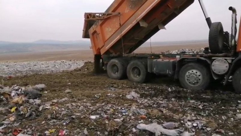 Отсыпка грунта на полигоне пресс-службы Минприроды Забайкалья