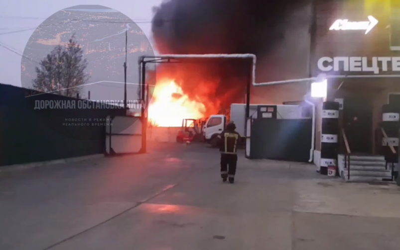 Пожар гаражного бокса Кадр из видео