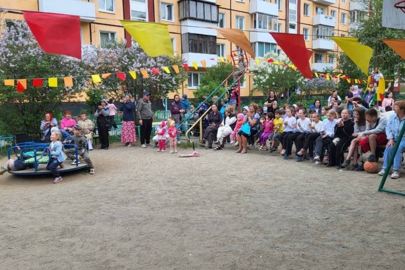 В округах депутатов думы Иркутска прошли праздники ко Дню защиты детей Пресс-служба думы города