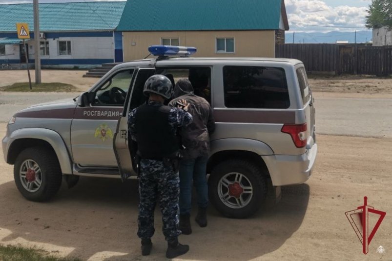 В Бурятии мужчина украл у детей телефоны Росгвардия по Бурятии