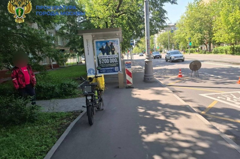 Курьер  задавил маленького ребенка на тротуаре в Москве Пресс-служба Прокуратуры Москвы