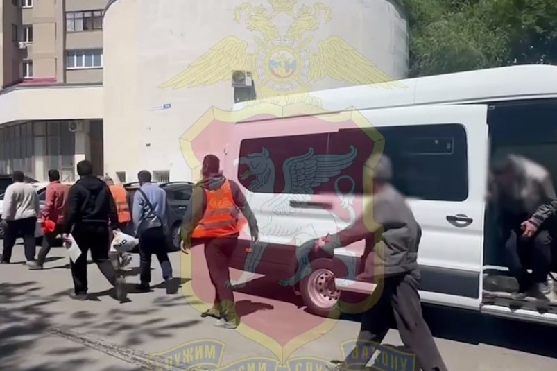 Кадр из видео Соцсети МВД Республики Крым