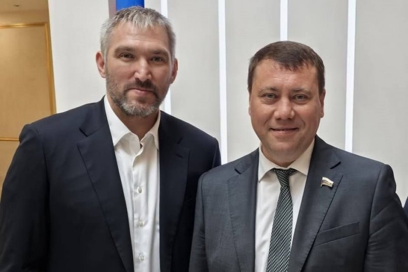 Александр Овечкин и Иван Абрамов встретились в Совфеде РФ телеграм-канал "Сенатор Иван Абрамов" (18+)