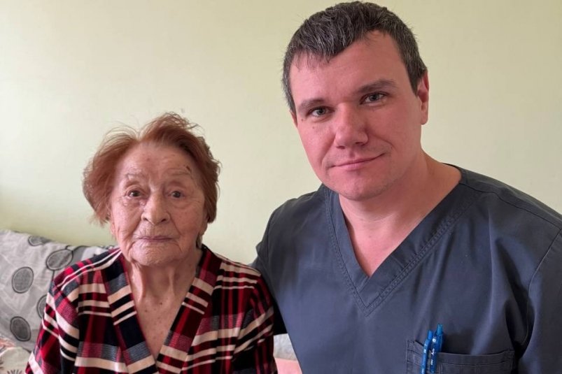 102-летнюю пациентку успешно прооперировали в Ангарске Группа Ангарской городской больницы в социальной сети "ВКонтакте" (12+)